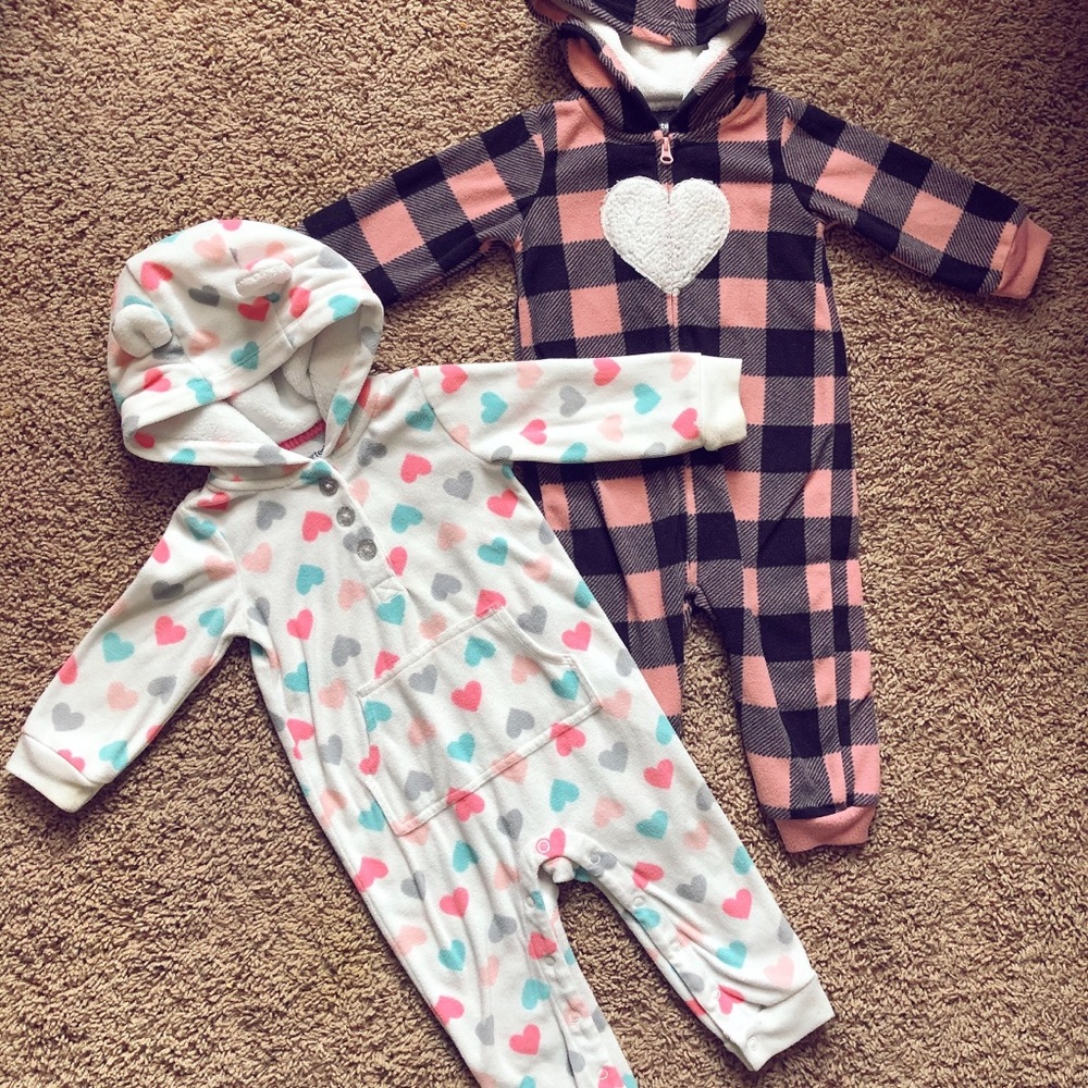 2 hooded fleece outfits